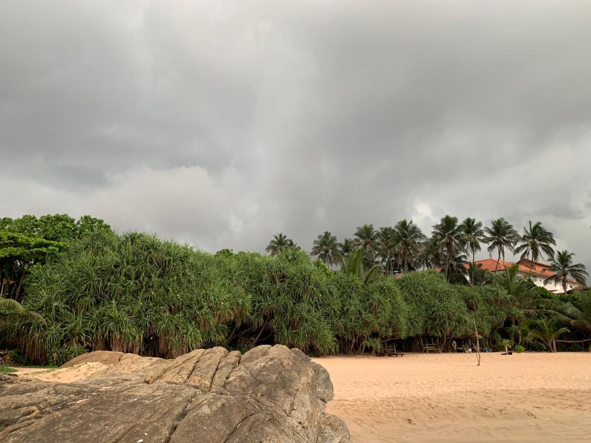 Tranquil Private Villa Near Bentota Beach Esterno foto